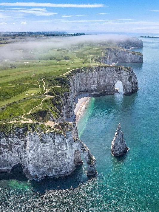 The most beautiful coastline in France, where romance and warmth meet